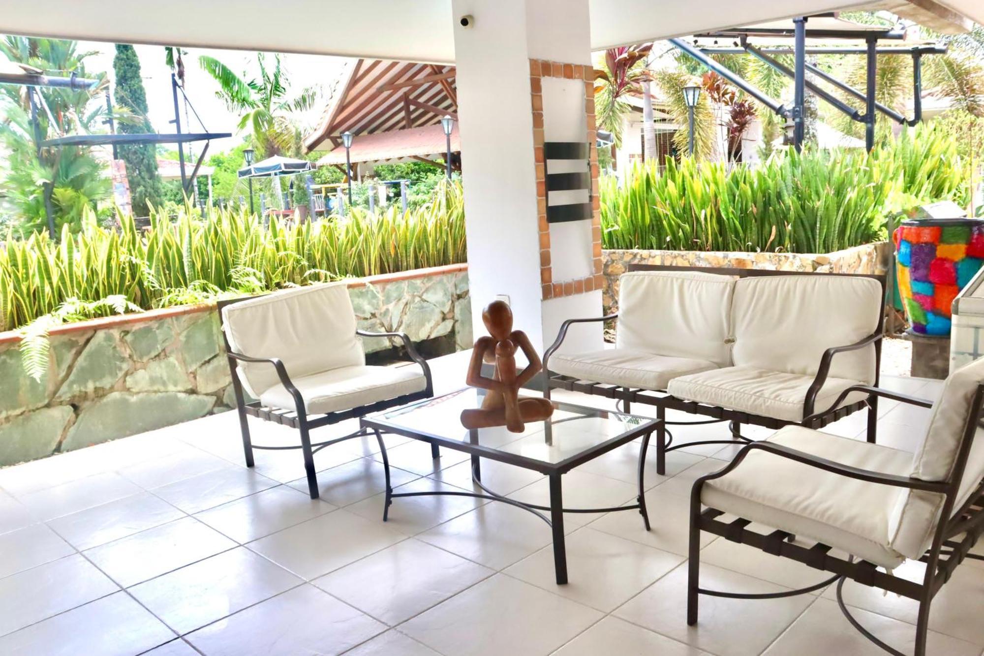 Hotel Boutique Duranta Apiay Ngoại thất bức ảnh